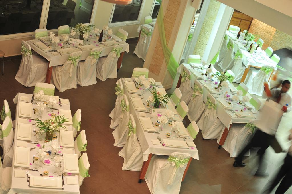 Calypso Hotel Toamasina Bagian luar foto